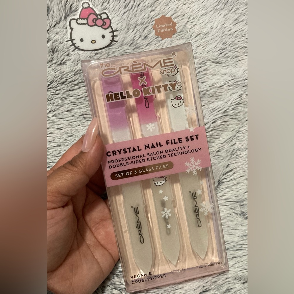 The Creme shop x Hello Kitty glass nail files